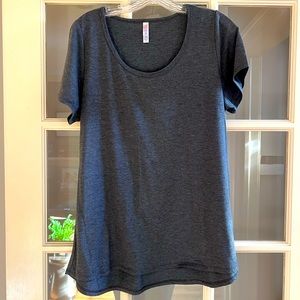 LuLaRoe gray Classic T